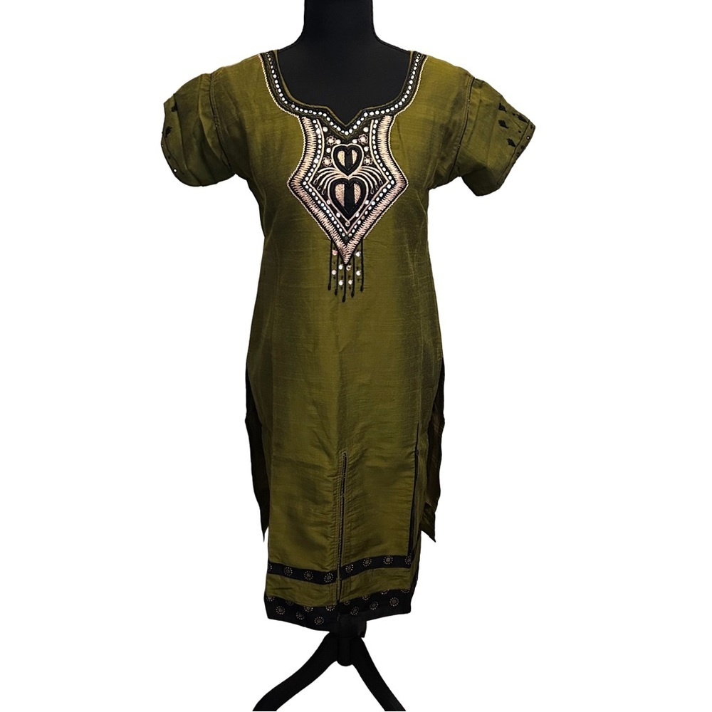 Sarjana Embroidered Olive Green Tunic Size L
